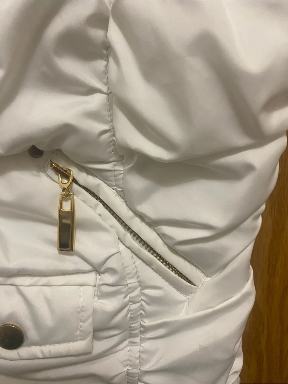 bebe White Quilted Sleeveless Puffer Vest with Gold Zippers